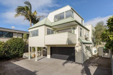 Photo of property in 130b Oceanview Road, Mount Maunganui, 3116
