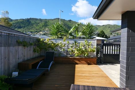 Photo of property in 5 Mahia Lane, Waikanae, 5036