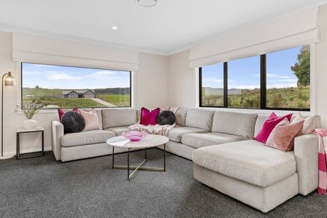 Photo of property in 40 King Road, Kinloch, Taupo, 3385