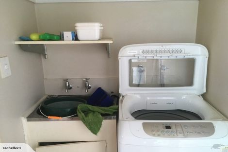 Photo of property in 32 Colchester Crescent, Newlands, Wellington, 6037