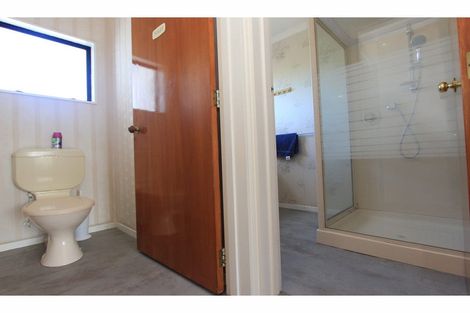 Photo of property in 1 Henry Street, Blenheim, 7201