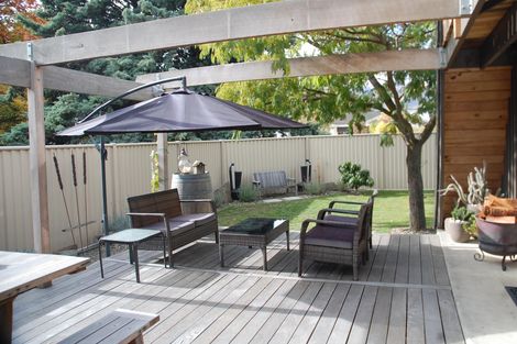 Photo of property in 16 Kirtle Place, Cromwell, 9310