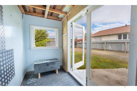 Photo of property in 25 Coronation Street, Waimate, 7924