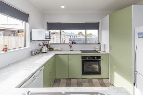 Photo of property in 12a Hurley Place, Awapuni, Palmerston North, 4412