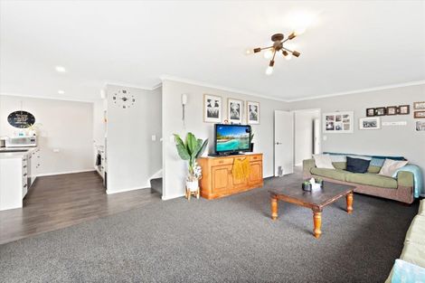 Photo of property in 9b Donovan Street, Te Puke, 3119