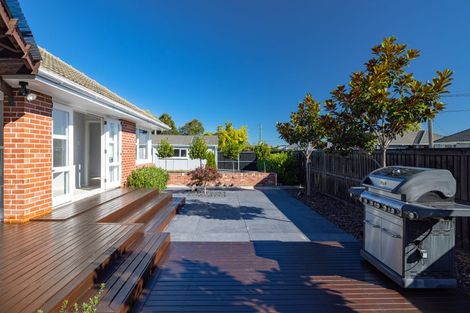 Photo of property in 2 Pembroke Street, Avondale, Christchurch, 8061