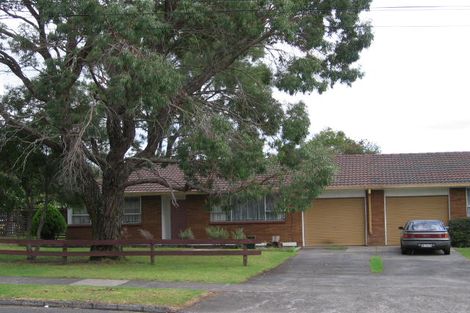 Photo of property in 1/42 Sabulite Road, Kelston, Auckland, 0602