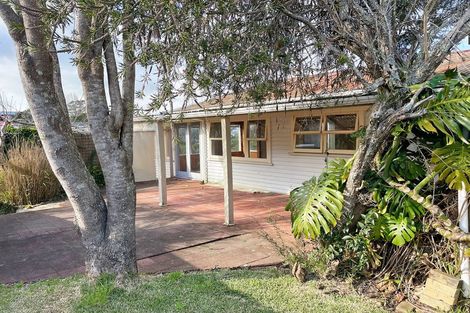 Photo of property in 44 Memorial Drive, Parahaki, Whangarei, 0112
