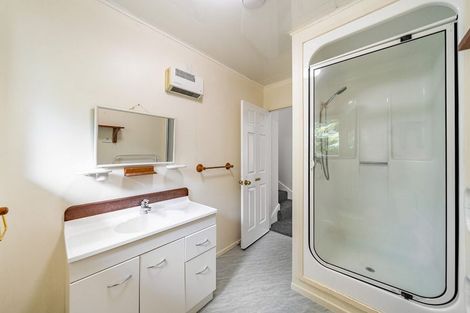 Photo of property in 23 Crest Road, Akatarawa, Upper Hutt, 5372