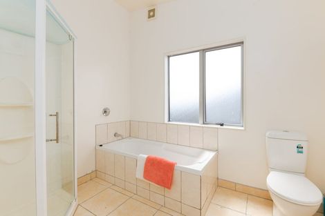 Photo of property in 40c Cunliffe Street, Johnsonville, Wellington, 6037