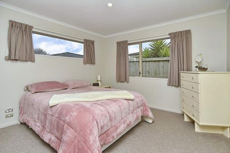 Photo of property in 3 Reeves Road, Rangiora, 7400