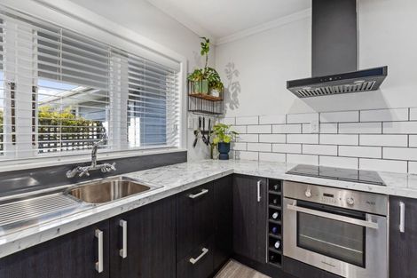 Photo of property in 26 South Belt, Solway, Masterton, 5810