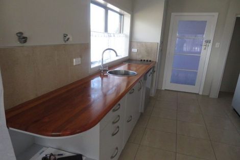 Photo of property in 58 Alma Crescent, Papakura, 2110