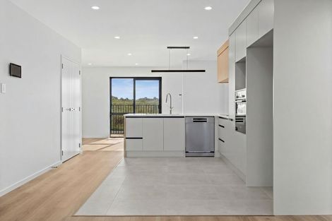 Photo of property in 8 Harikoa Way, Karaka, 2113