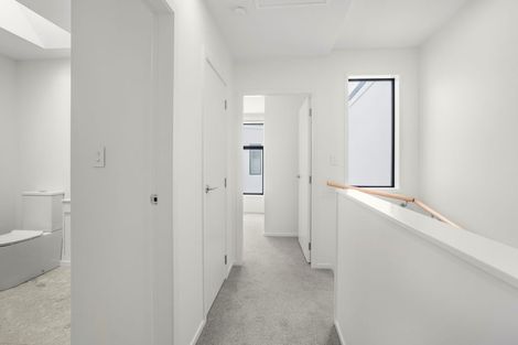 Photo of property in 16/10 Pascoe Avenue, Paremata, Porirua, 5026