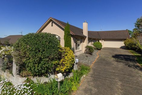 Photo of property in 122 Rototuna Road, Rototuna, Hamilton, 3210