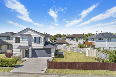 Photo of property in 6 Maylee Crescent, Gulf Harbour, Whangaparaoa, 0930