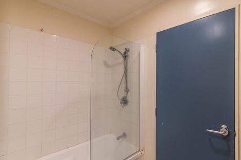 Photo of property in Terrace Heights Apartments, 13d/163 The Terrace, Wellington Central, Wellington, 6011