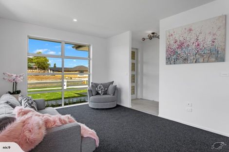 Photo of property in 13 Kakariki Drive, Coastlands, Whakatane, 3120