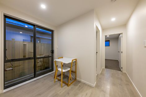 Photo of property in 22 Castlepoint Avenue, Takanini, 2110