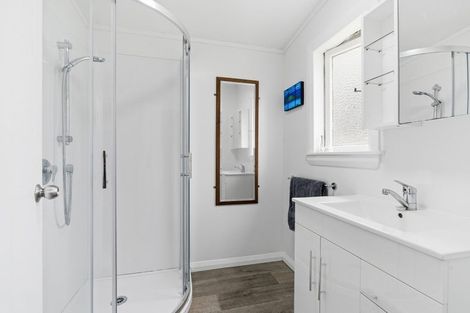 Photo of property in 34 Jervois Terrace, Ohau, Levin, 5570