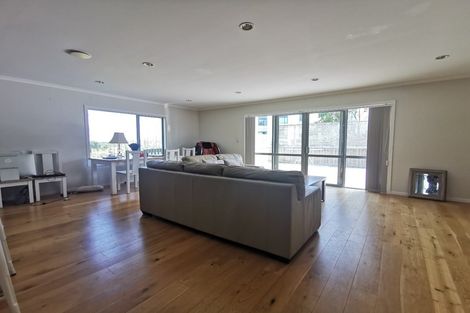 Photo of property in 15 Aviano Close, Flat Bush, Auckland, 2019
