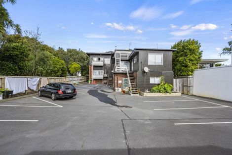 Photo of property in 213 Jervois Road, Herne Bay, Auckland, 1011