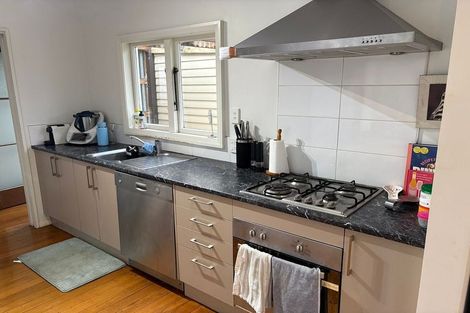 Photo of property in 24 Middleton Road, Upper Riccarton, Christchurch, 8041