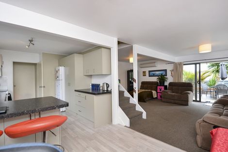Photo of property in 34 Victory Street, Welcome Bay, Tauranga, 3112
