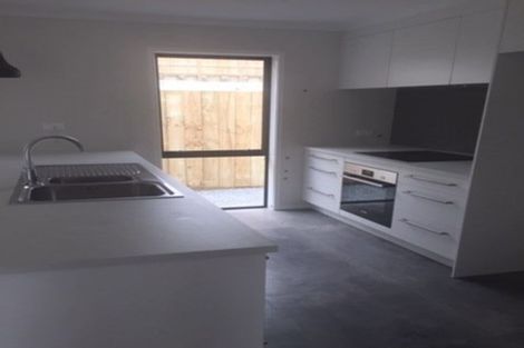 Photo of property in 310a Lakes Boulevard, Pyes Pa, Tauranga, 3112