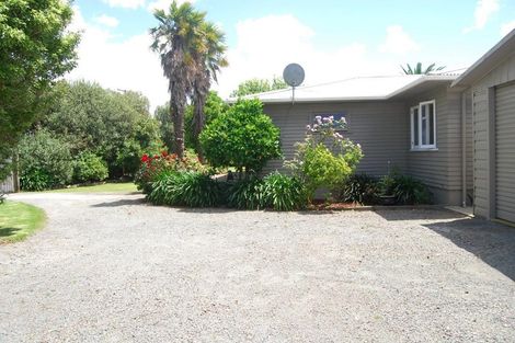 Photo of property in 2727 State Highway 1, Ruakaka, Whangarei, 0171