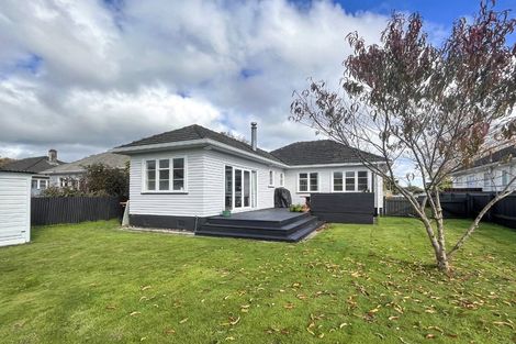 Photo of property in 13 Webb Street, Terrace End, Palmerston North, 4410