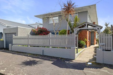 Photo of property in 14 Barrett Street, Westown, New Plymouth, 4310