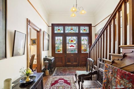 Photo of property in 11 Guildford Terrace, Thorndon, Wellington, 6011