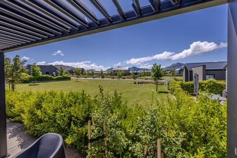 Photo of property in 42 Obelisk Street, Wanaka, 9305