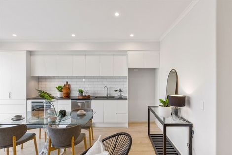 Photo of property in 9 Walter Merton Road, Hobsonville, Auckland, 0616