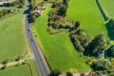 Photo of property in 127 Patumahoe Road, Patumahoe, Pukekohe, 2678