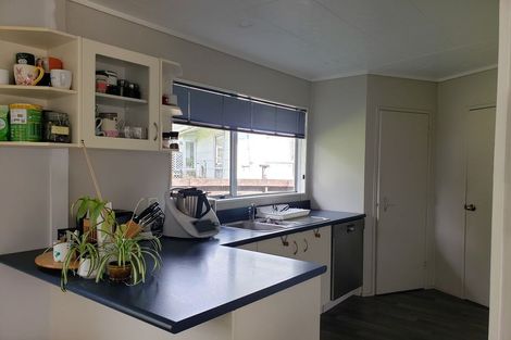 Photo of property in 13 Moonstone Grove, Birchville, Upper Hutt, 5018