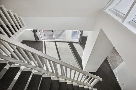 Photo of property in 6a Ahuriri Street, Strathmore Park, Wellington, 6022