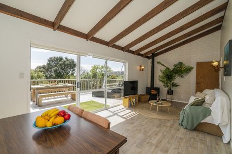 Photo of property in 4 Grierson Close, Hahei, Whitianga, 3591