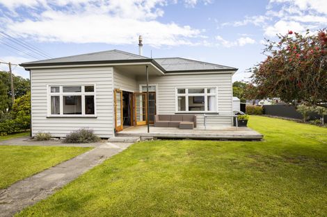 Photo of property in 2 Harris Street, Geraldine, 7930