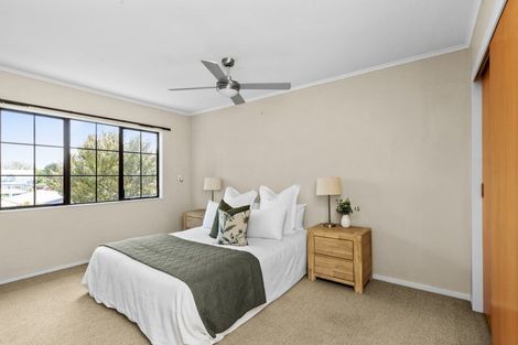 Photo of property in 2/409 Knight Street, Hastings, 4122