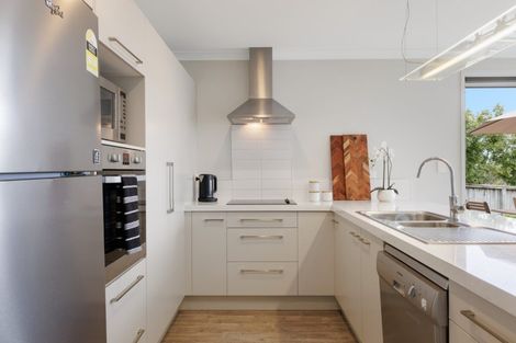 Photo of property in 6 Crater Close, Pyes Pa, Tauranga, 3112