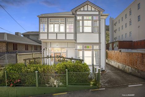 Photo of property in 11 Guildford Terrace, Thorndon, Wellington, 6011