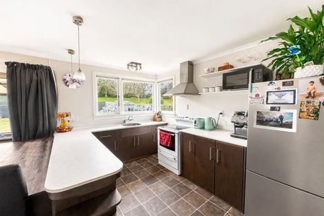 Photo of property in 16 Oxford Street, Holmes Hill, Oamaru, 9401