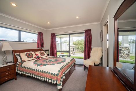 Photo of property in 32 Herapeka Street, Nukuhau, Taupo, 3330