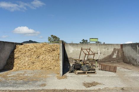 Photo of property in 35 Pataua Road South, Parua Bay, Onerahi, 0192