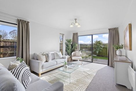 Photo of property in 1/18 Sheraton Place, Redwood, Christchurch, 8051
