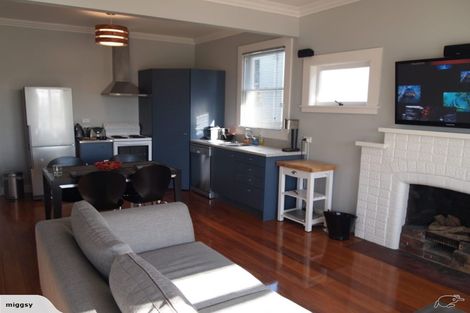 Photo of property in 140 Titirangi Road, New Lynn, Auckland, 0600