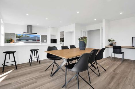 Photo of property in 2 Dynes Road, Rolleston, 7615